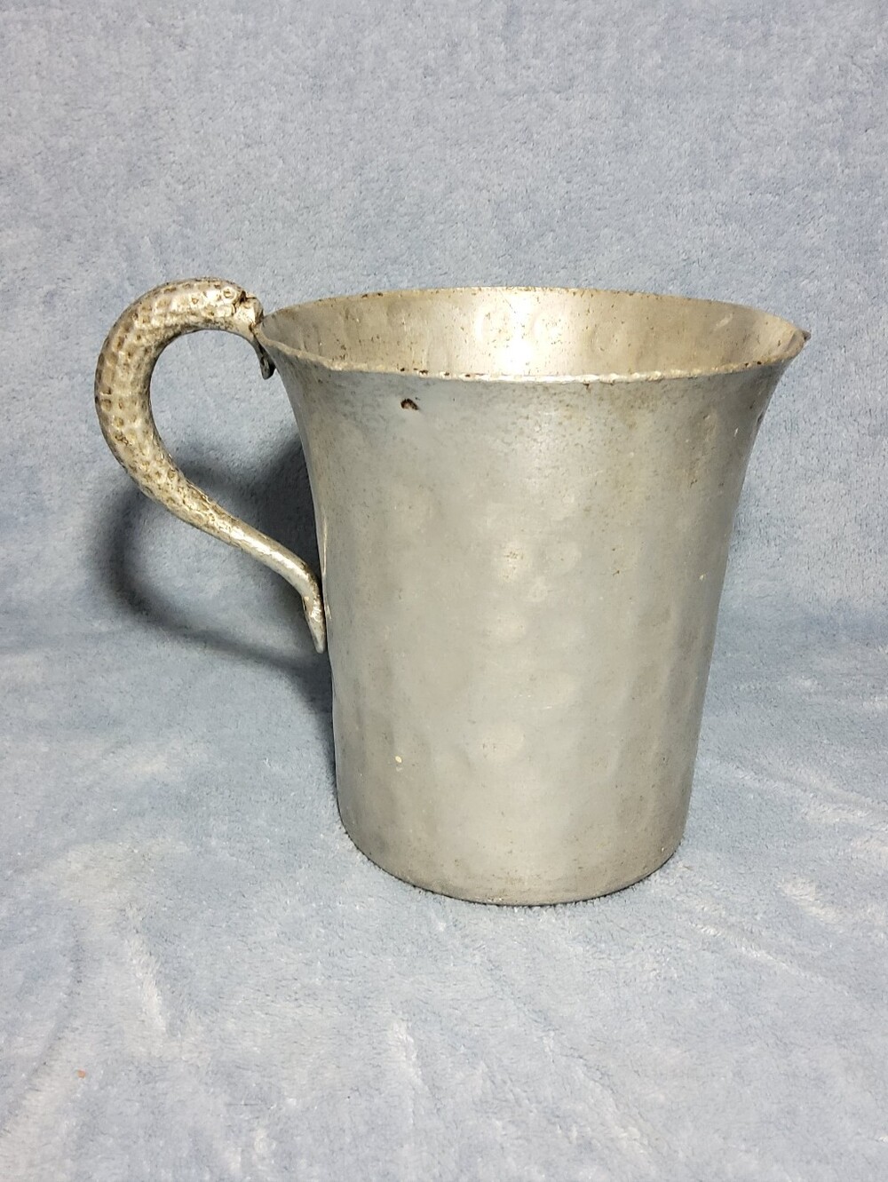 Vintage Canterbury Art Hammered Aluminum Water Pitcher W_ Handle 6" Knight Logo